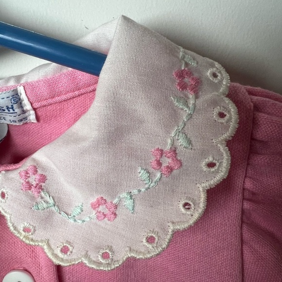 Vintage OshKosh B'gosh Pink Long Sleeve Shirt with Eyelet Detail Collar 6-9M - Picture 3 of 6